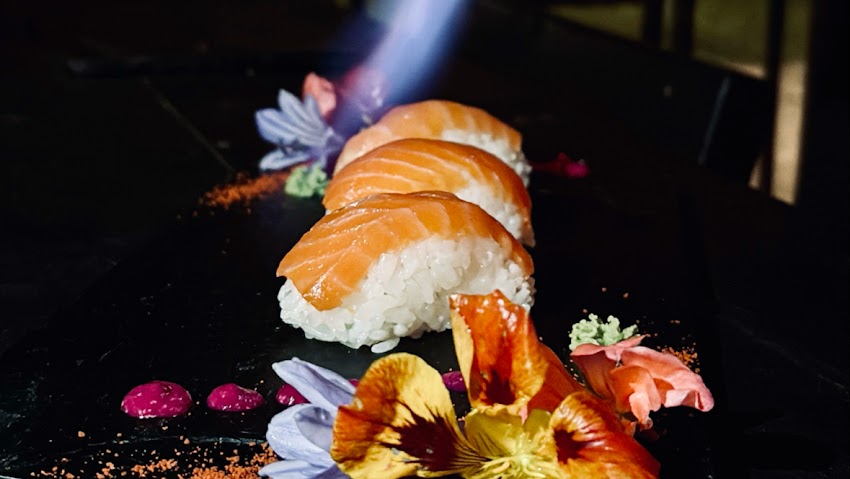 MAC SUSHI