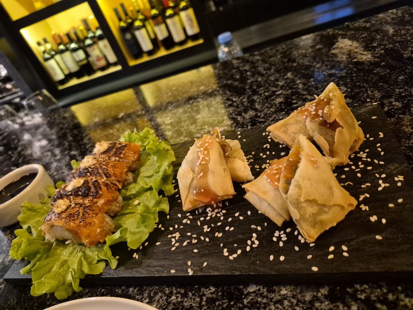 Sushi Fan wine bar & Resto