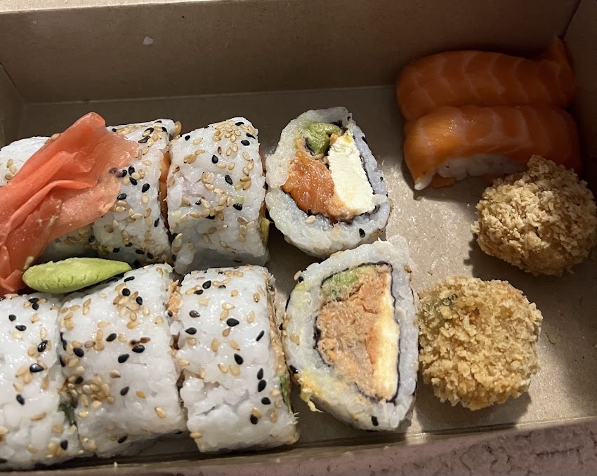 Michi Sushi Martinez