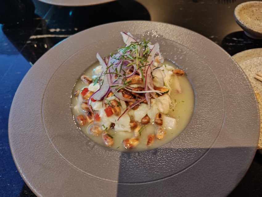Fabric Sushi [Obelisco]