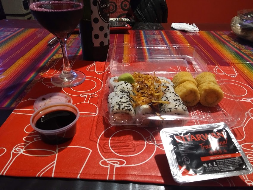 SUSHI Love Sushi & Wok