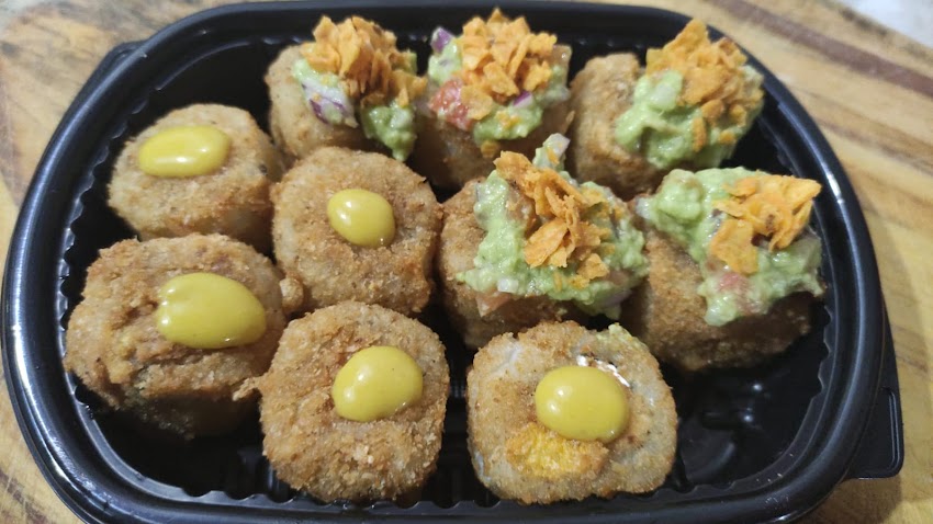 TANUKI SUSHI