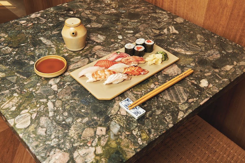 Rashomon Sushi & Bar