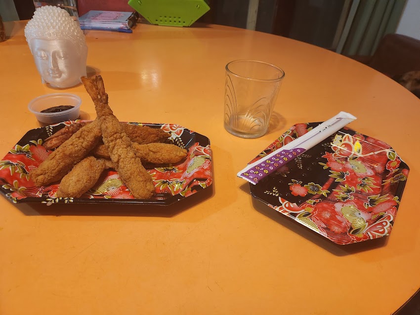 Sushi & Beach