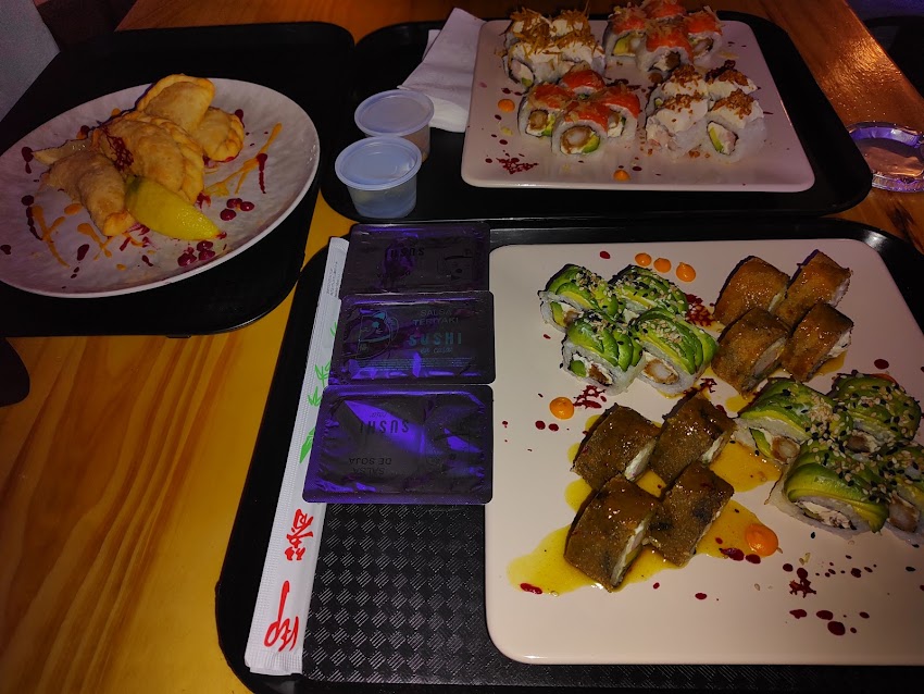 Roll & Grill