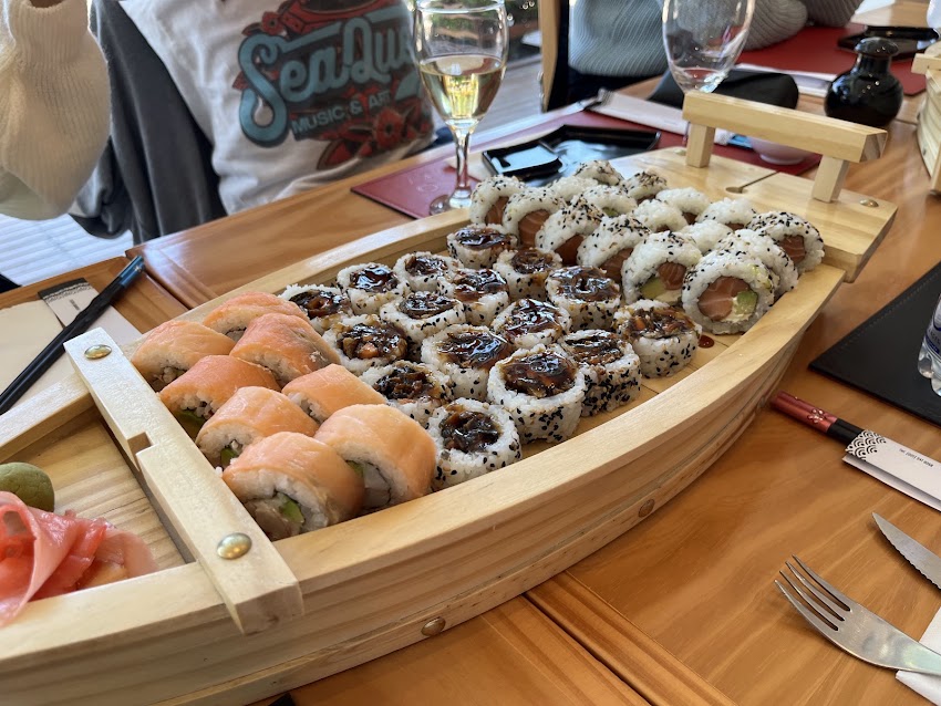 Akari Sushi y Gastronomia Japonesa El Retiro