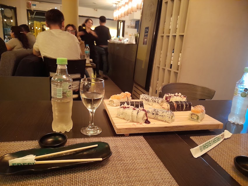 SUSHI GO Downtown