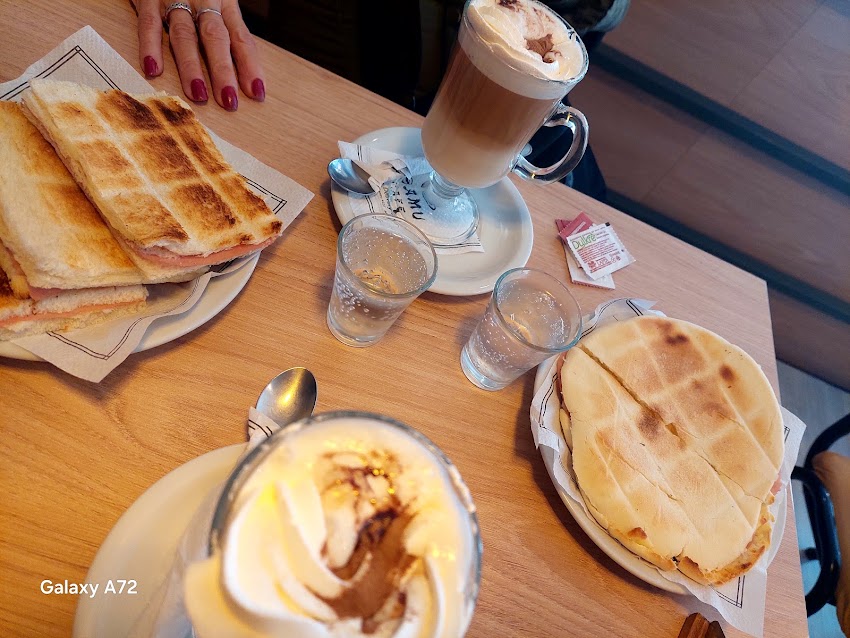 SAMU CAFE