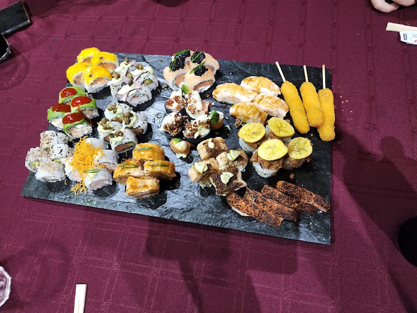 GONG Sushi & Deli
