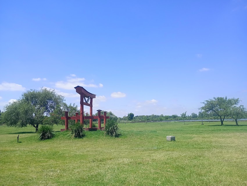 Torii Japonés (Portal Divino)